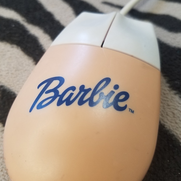 Y2K Barbie Mouse - Picture 2 of 5